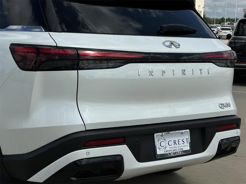 2024 INFINITI QX60 Luxe