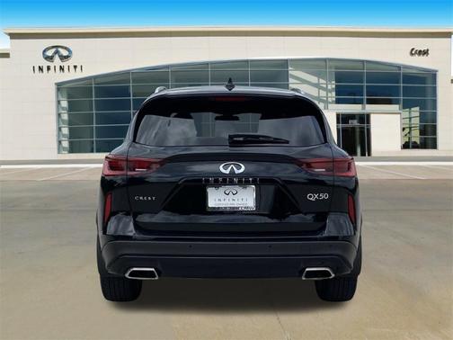 2022 INFINITI QX50 Luxe
