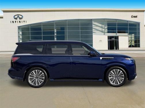 2025 INFINITI QX80 SENSORY