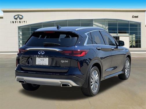 2024 INFINITI QX50 Luxe