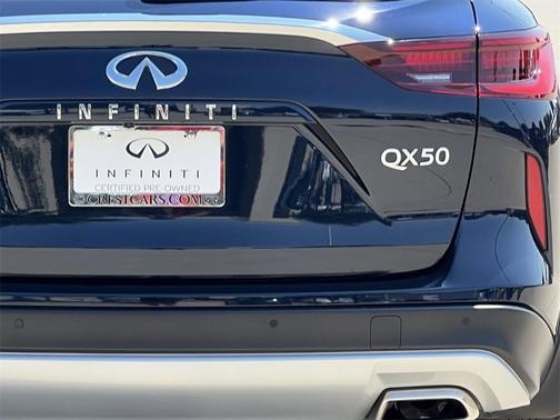 2024 INFINITI QX50 Luxe