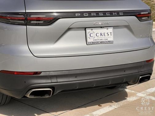 2023 Porsche Cayenne 