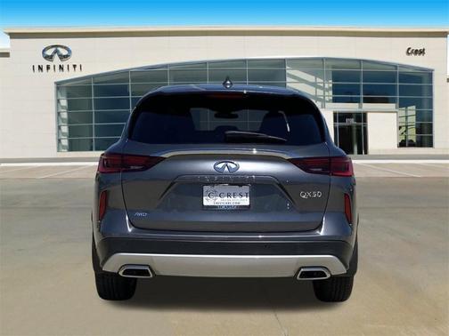 2025 INFINITI QX50 Pure