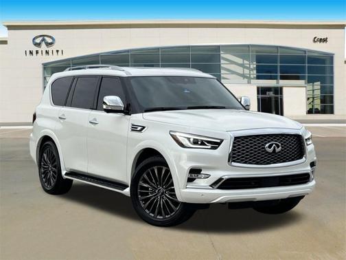 2023 INFINITI QX80 SENSORY