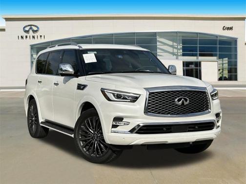 2023 INFINITI QX80 SENSORY