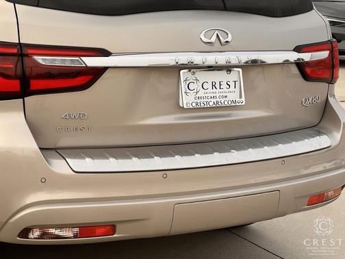 2023 INFINITI QX80 Luxe