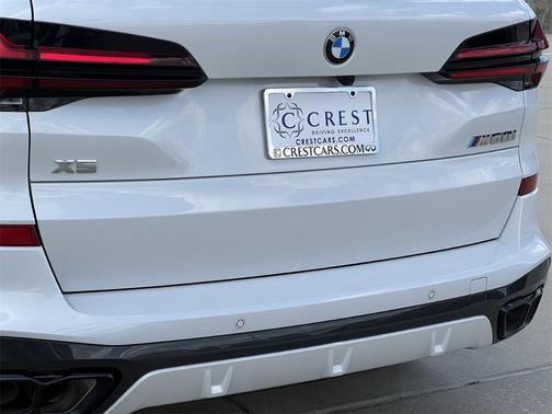 2024 BMW X5 M60i