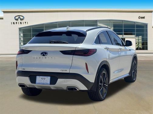 2023 INFINITI QX55 LUXE