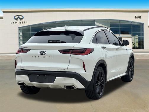 2023 INFINITI QX55 LUXE
