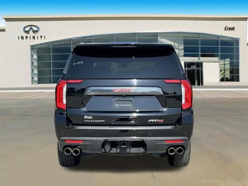 2022 GMC Yukon AT4