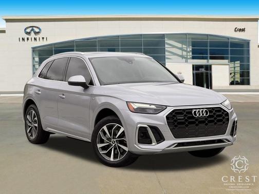 2022 Audi Q5 45 S line quattro Premium