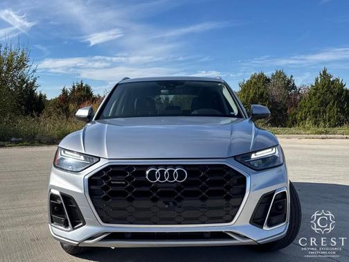 2022 Audi Q5 45 S line quattro Premium