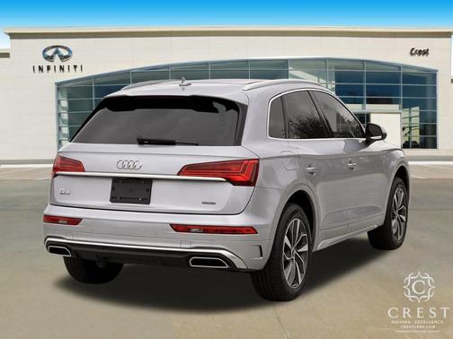 2022 Audi Q5 45 S line quattro Premium