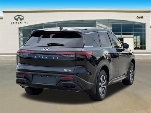 2025 INFINITI QX60 Pure