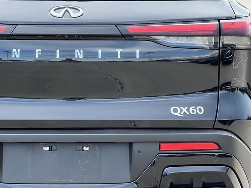 2025 INFINITI QX60 Pure