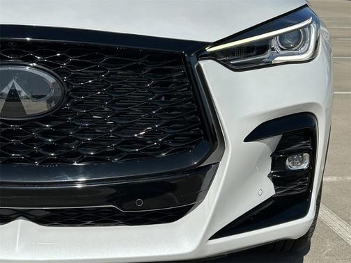 2024 INFINITI QX50 SPORT