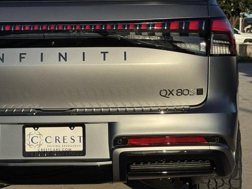 2026 INFINITI QX80 SPORT