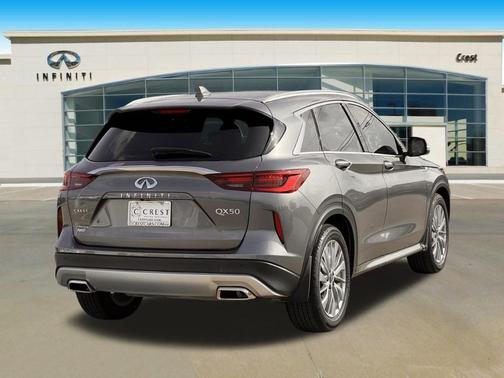 2025 INFINITI QX50 Luxe