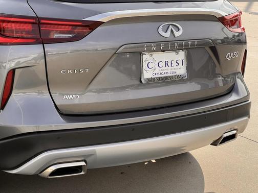 2025 INFINITI QX50 Luxe