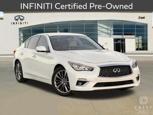 2023 INFINITI Q50 LUXE