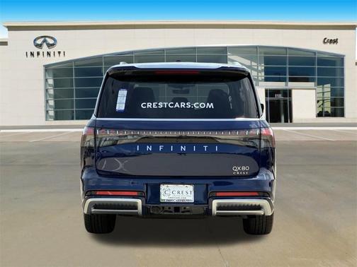2025 INFINITI QX80 Luxe