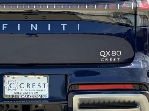 2025 INFINITI QX80 Luxe