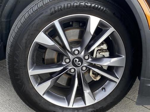 2022 INFINITI QX60 Luxe