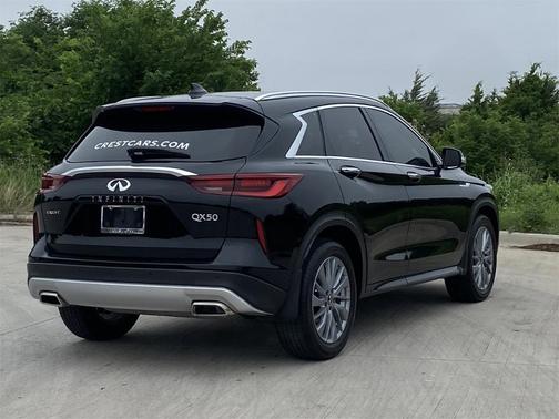2024 INFINITI QX50 Luxe