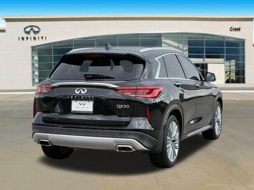 2023 INFINITI QX50 SENSORY