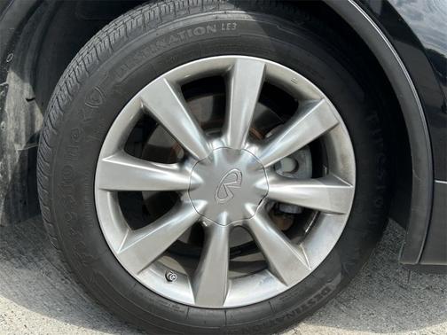 2017 INFINITI QX50 Base