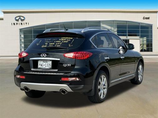 2017 INFINITI QX50 Base