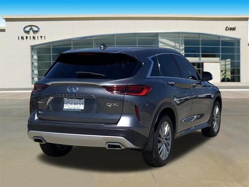 2025 INFINITI QX50 Luxe