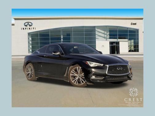 2022 INFINITI Q60 LUXE