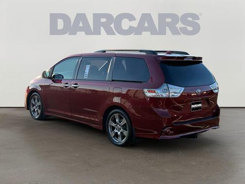 2019 Toyota Sienna SE