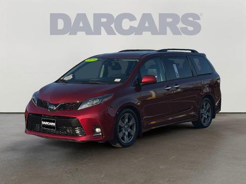 2019 Toyota Sienna SE