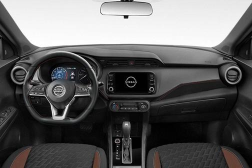 2023 Nissan Kicks SR