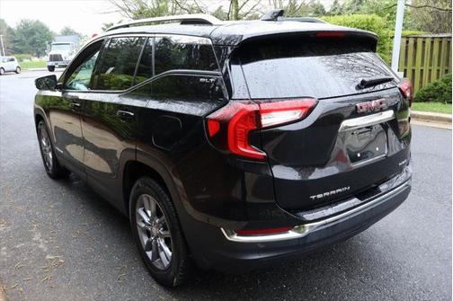 2023 GMC Terrain SLT