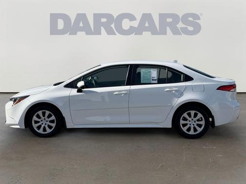 Ice 2024 Toyota Corolla LE