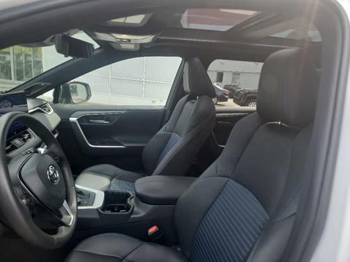 Midnight Black Metallic 2025 Toyota RAV4 Hybrid SE