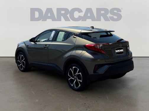 2021 Toyota C-HR LE