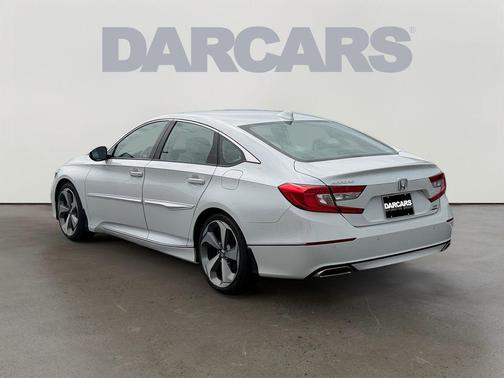 Platinum White Pearl 2019 Honda Accord Touring 2.0T