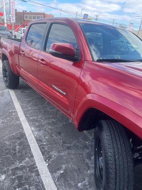 2022 Toyota Tacoma TRD Sport