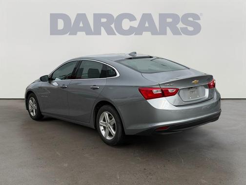 Sterling Gray 2023 Chevrolet Malibu FWD 1LT