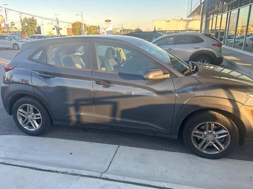 Thunder Gray 2021 Hyundai KONA SE