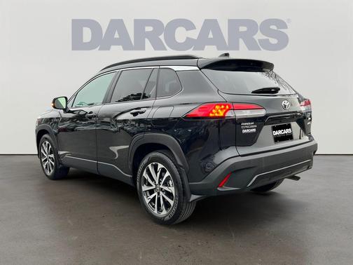 2025 Toyota Corolla Cross XLE