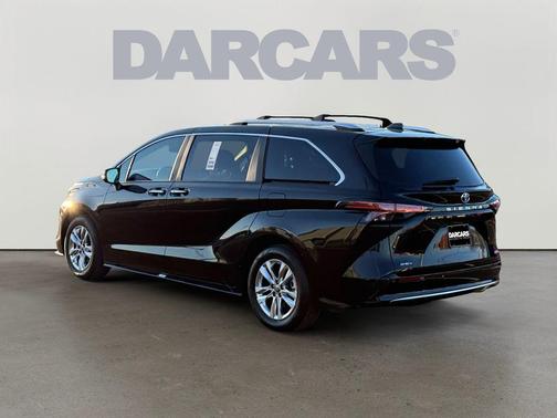 2025 Toyota Sienna Limited