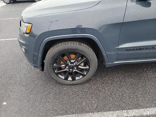 2017 Jeep Grand Cherokee Altitude