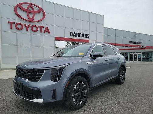 Everlasting Silver 2024 Kia Sorento S