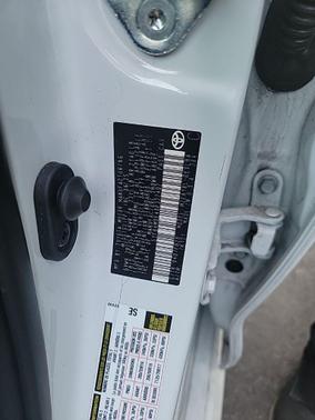 Ice 2025 Toyota Corolla LE