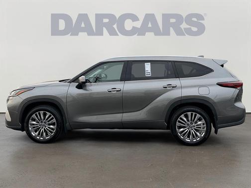 2025 Toyota Highlander Platinum